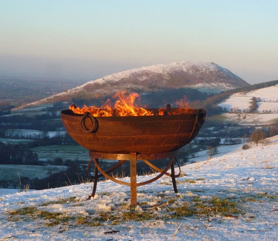 How to use your Kadai fire bowl How to use your Kadai fire bowl