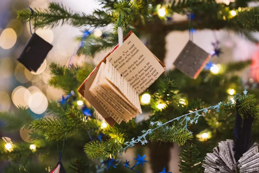 Ways to decorate your Christmas tree