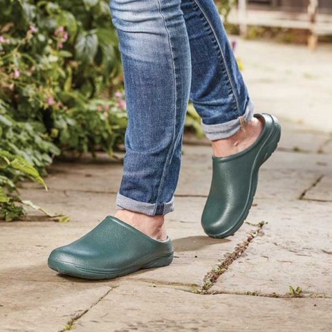 Green trad clog 12