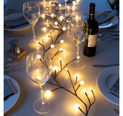 Noma 2.4m 72 Led Long Branch Berry Garland