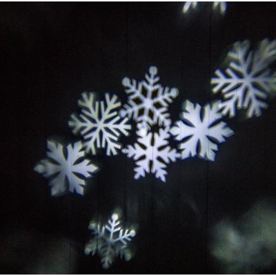 Noma 8 White Snowflake Pattern Projector String Lights