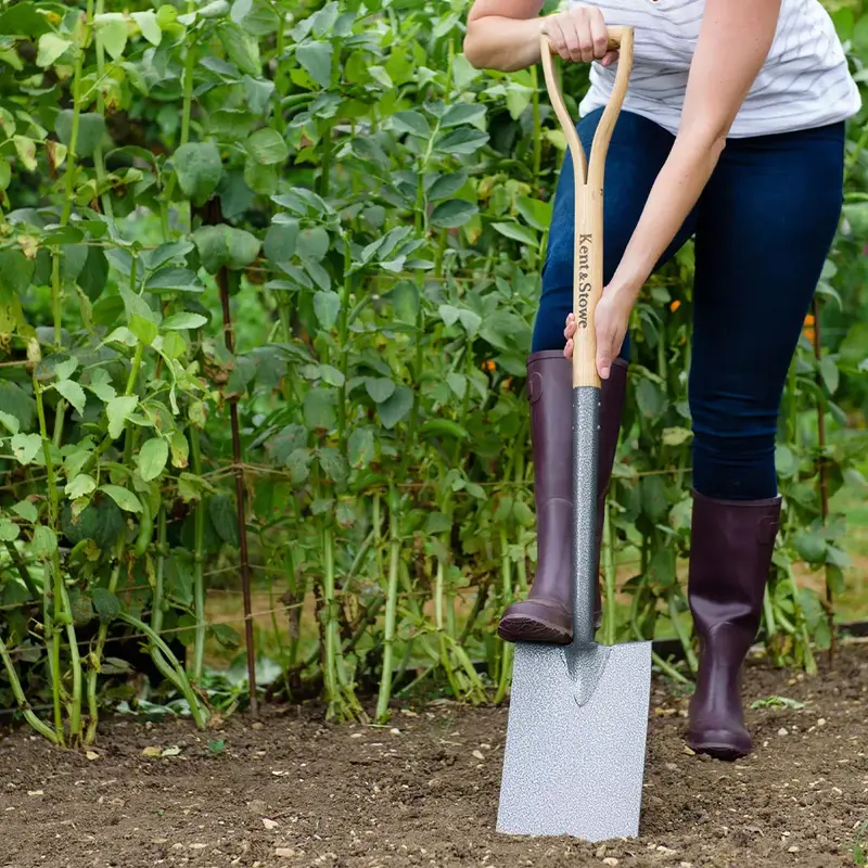 Kent & Stowe Carbon Steel Digging Spade - image 3