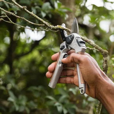 Kent & Stowe SureCut Hard Wood Lite Anvil Secateurs - image 3