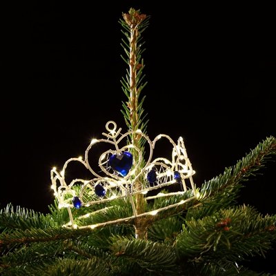 Noma 70 Warm White Queens Crown