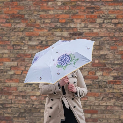 Wrendale Umbrella Bee - Hydrangea - image 4