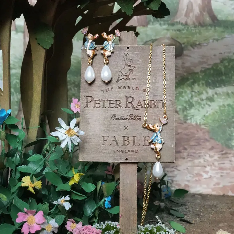 Fable Peter Rabbit Butterfly Pearl Earrings - image 4