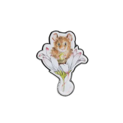 Wrendale Pin Badge Mouse - Oops a Daisy - image 1